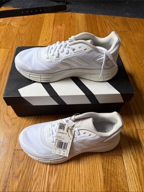 NWT adidas White Mesh Athletic Sneakers